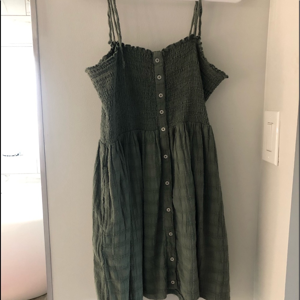 Green Aerie dress cropped